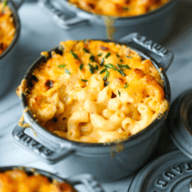 Classic Baked Mac & Cheese